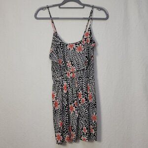 737. Janette Fashion Strap Dress Black White Sz ? (M)